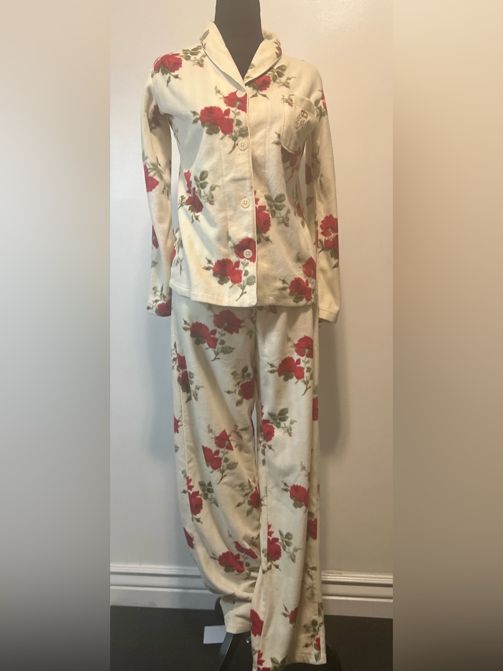 Lauren Ralph Lauren Cream Fleece Floral Pajama Set with Red Rose Print SIZE XS